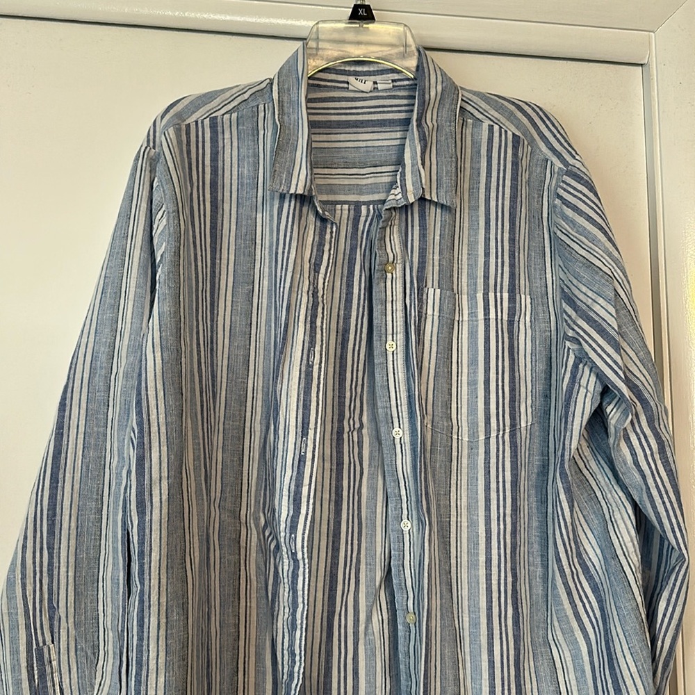 Gap linen cotton blend button down